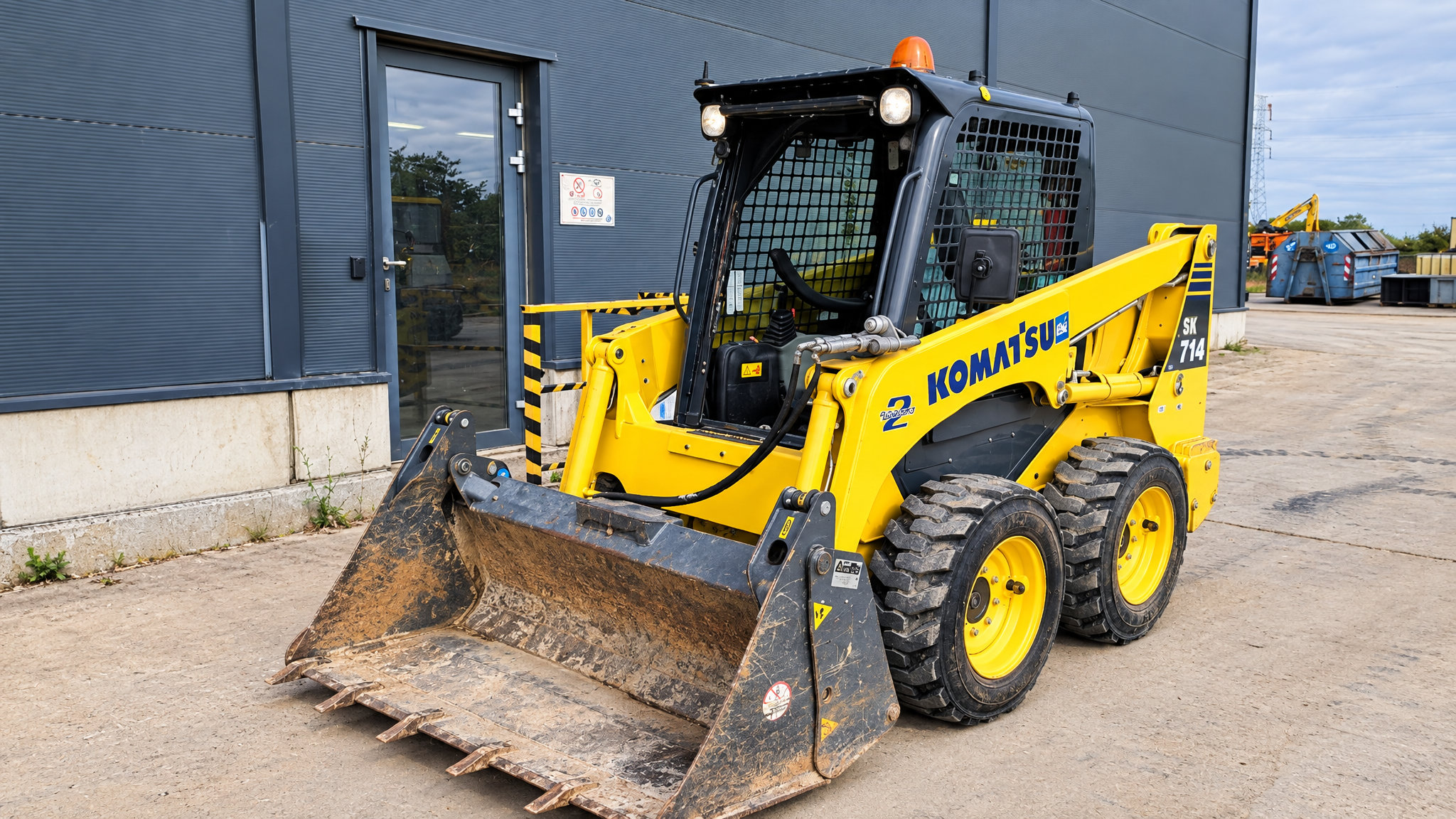 2020 Komatsu SK714-5 Skid steer - Image 2